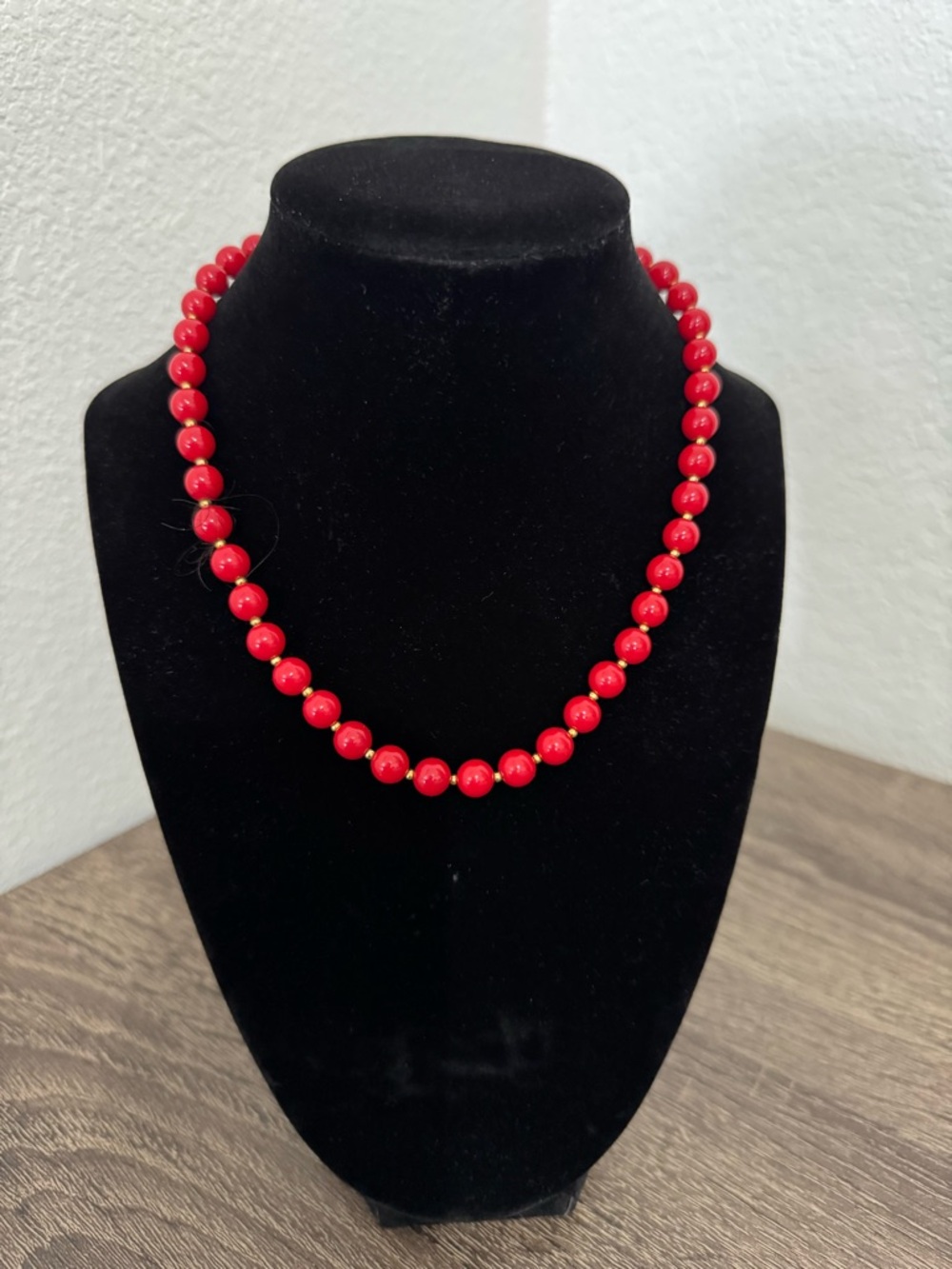 Elegant Red Bead Necklace for Women